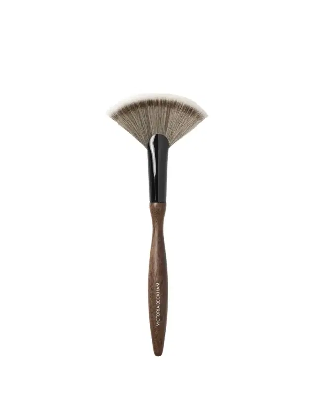 Victoria Beckham Brush 14, Fan