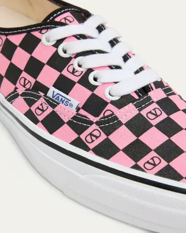 Valentino Garavani x Vans Authentic Checkered VLogo Sneakers | Thumbnail 3