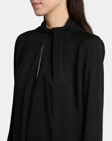 TOM FORD Twisted-Neck Silk Long-Sleeve Shirt | Thumbnail 21
