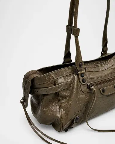 Balenciaga Le City East-West Shoulder Bag in Leather | Thumbnail 15 Balenciaga Le City East-West Shoulder Bag in Leather | Thumbnail 15