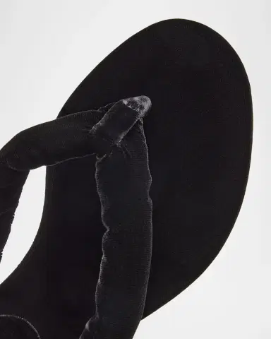 Alaïa Velvet Kitten-Heel Thong Sandals | Thumbnail 11