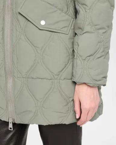 Canada Goose Alessia Hooded Down Quilted Coat | Thumbnail 17