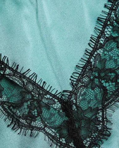 Kiki de Montparnasse Lace-Trim Silk Shorts | Thumbnail 5
