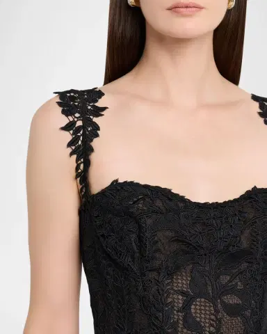 Oscar de la Renta Sleeveless Foxglove Lace Sweetheart-Neck Gown | Thumbnail 9 Oscar de la Renta Sleeveless Foxglove Lace Sweetheart-Neck Gown | Thumbnail 9
