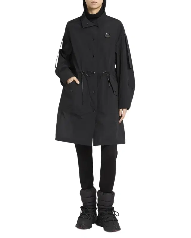 x EE72 by Edward Enninful Prapiroon Parka x EE72 by Edward Enninful Prapiroon Parka
