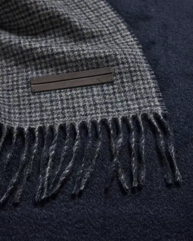 ZEGNA Men's Oasi Cashmere Check Scarf with Leather Brand Mark | Thumbnail 7