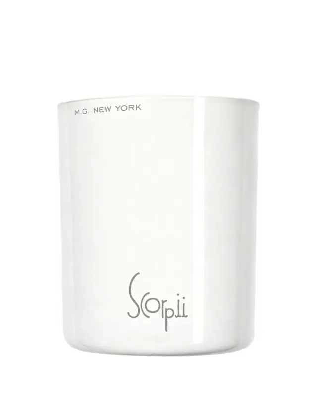 Madame Grey Scorpii Zodiac Candle, 6.7 oz.