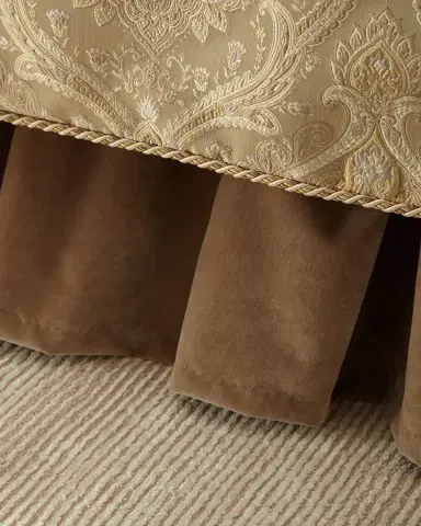 Austin Horn Collection Renaissance Dust Skirt | Thumbnail 2