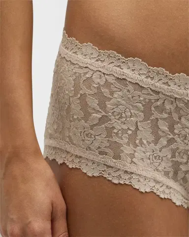 Hanky Panky Signature Lace Boy Shorts | Thumbnail 4