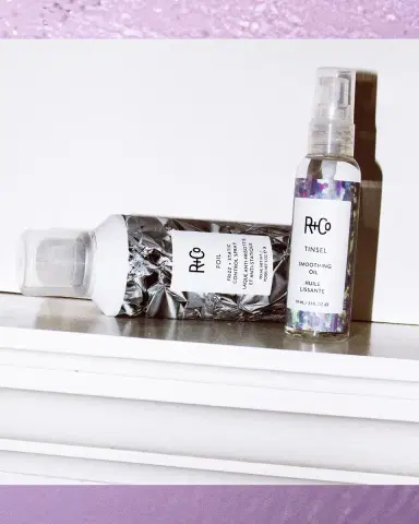 R+Co 5 oz. FOIL Frizz + Static Control Spray | Thumbnail 3 R+Co 5 oz. FOIL Frizz + Static Control Spray | Thumbnail 3