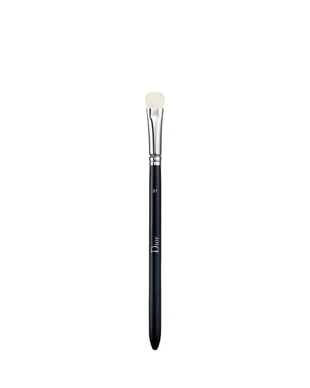 Dior Backstage Flat Eyeshadow Brush