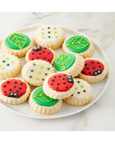 Le Gourmet Baking Ladybug Shortbread Cookies | Thumbnail 2 Le Gourmet Baking Ladybug Shortbread Cookies | Thumbnail 2