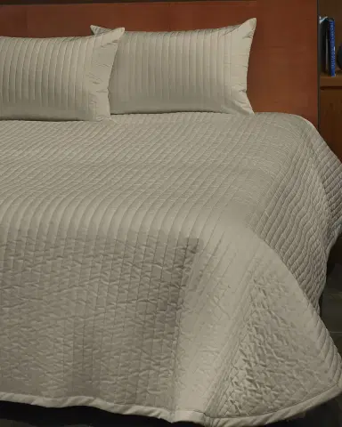 Signoria Firenze Siena Quilted Coverlet | Thumbnail 2