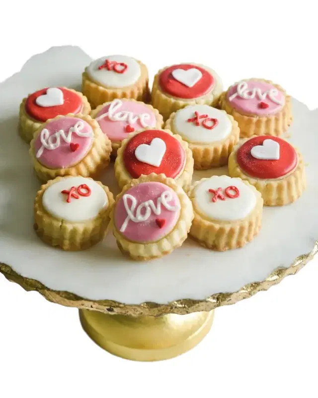 Le Gourmet Baking loveXOheart Shortbread Tin