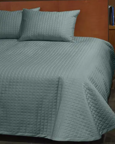 Signoria Firenze Masaccio Quilted Coverlet | Thumbnail 2