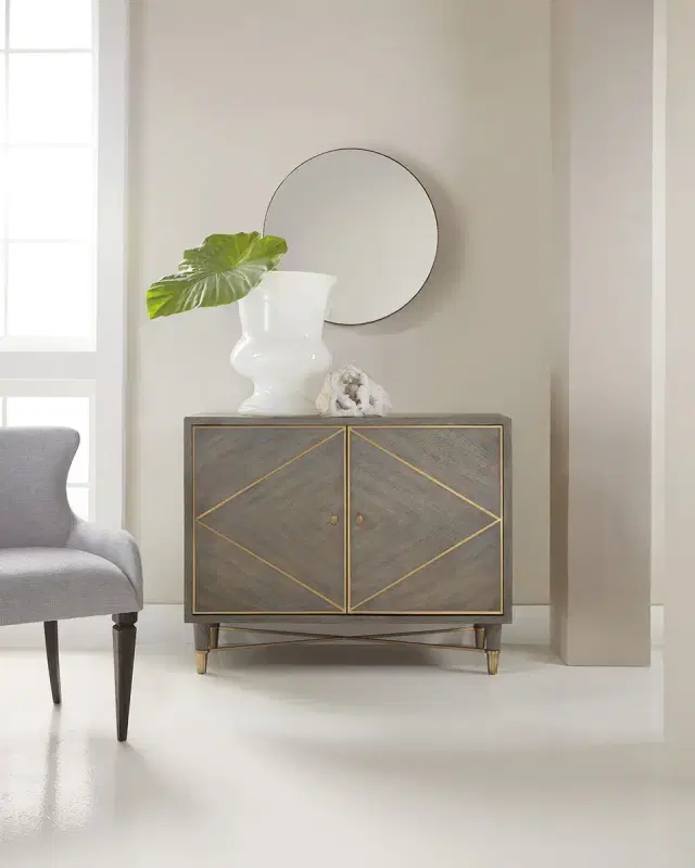 Breck Chest