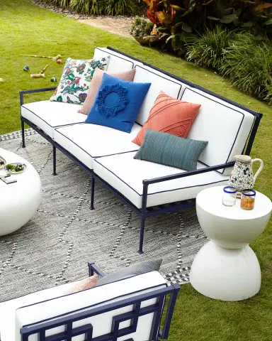 Neiman Marcus Hampton 3-Seater Sofa | Thumbnail 1