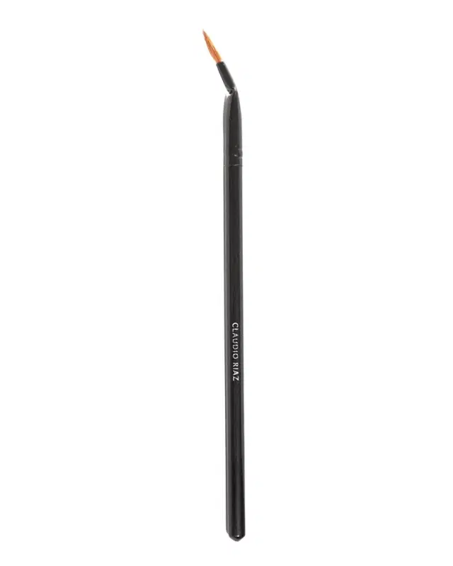 Contour Liquid Liner Brush