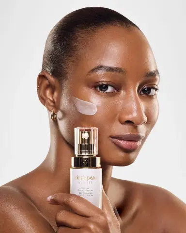 CLÉ DE PEAU BEAUTÉ Brightening Serum Supreme, 1.3 oz. | Thumbnail 4 CLÉ DE PEAU BEAUTÉ Brightening Serum Supreme, 1.3 oz. | Thumbnail 4