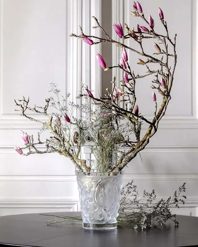 Lalique Mures Vase, Clear
