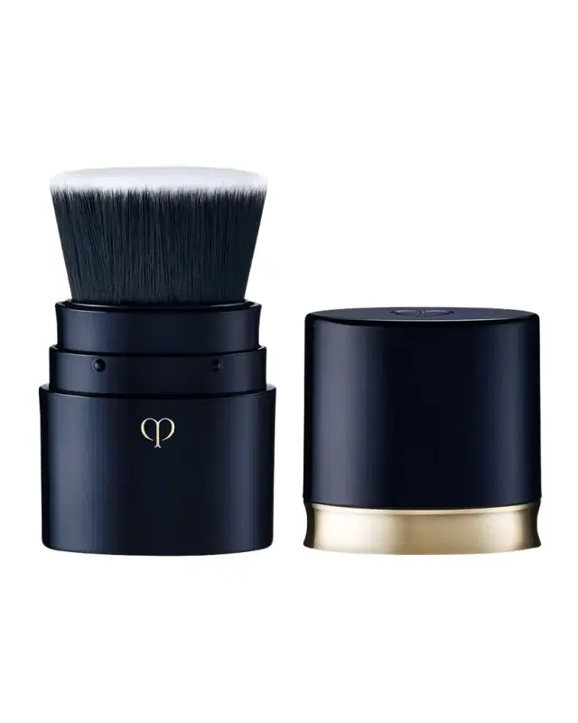 Cle de Peau Beaute Portable Brush