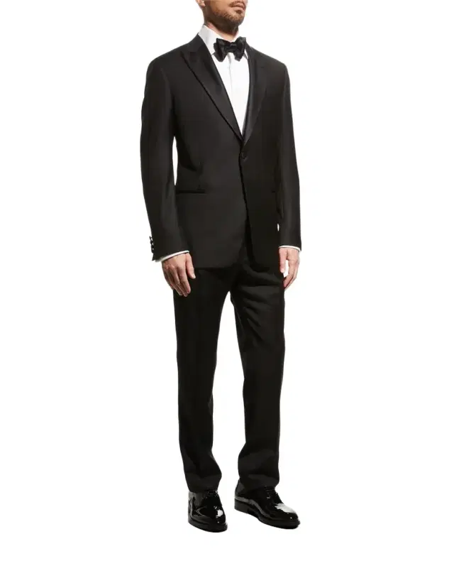 Men 's Solid Peak-Lapel Tuxedo