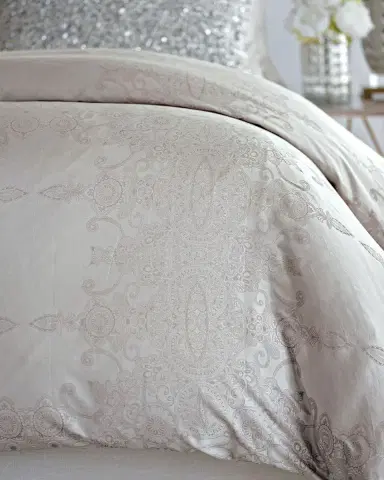Eastern Accents Incanto Jacquard Super King Duvet Cover | Thumbnail 2 Eastern Accents Incanto Jacquard Super King Duvet Cover | Thumbnail 2