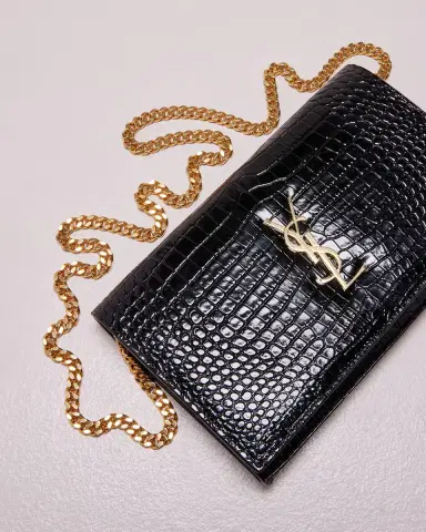 Saint Laurent Cassandra YSL Wallet on Chain in Croc Embossed Leather | Thumbnail 4 Saint Laurent Cassandra YSL Wallet on Chain in Croc Embossed Leather | Thumbnail 4