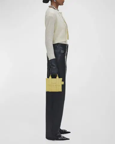 Marc Jacobs The Leather Crossbody Tote Bag | Thumbnail 38 Marc Jacobs The Leather Crossbody Tote Bag | Thumbnail 38