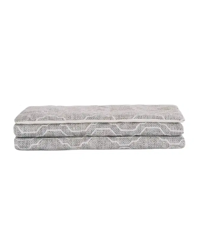 Eastern Accents Safford Ogee Bed Scarf