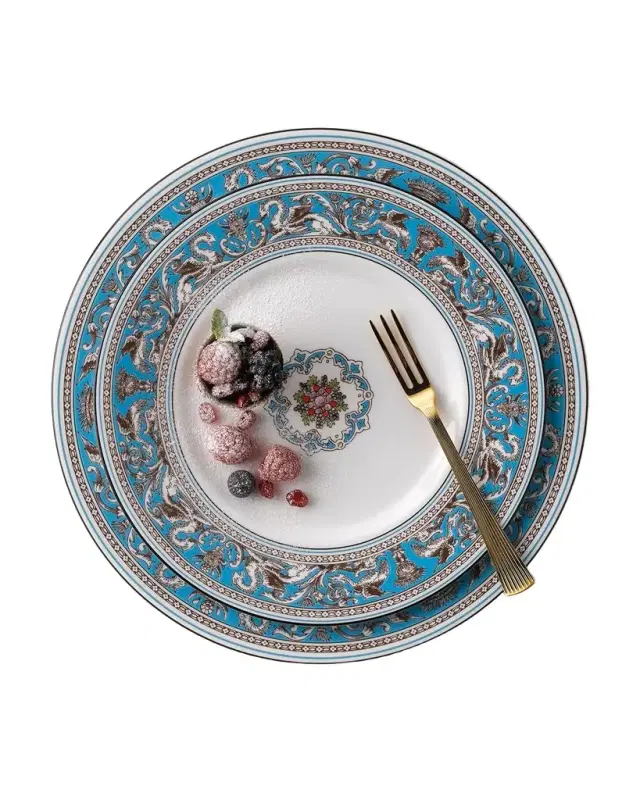 Wedgwood Florentine Turquoise Accent Salad Plate 9"