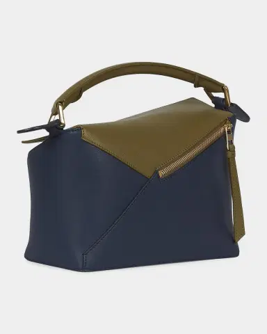 Loewe Puzzle Edge Small Top-Handle Bag in Bicolor Leather | Thumbnail 18 Loewe Puzzle Edge Small Top-Handle Bag in Bicolor Leather | Thumbnail 18