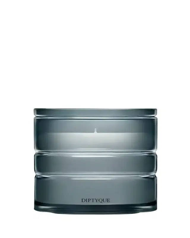 Nymphees Merveilles (Nymphaeum of Wonders) Refillable Candle, 9.5 oz. Nymphees Merveilles (Nymphaeum of Wonders) Refillable Candle, 9.5 oz.