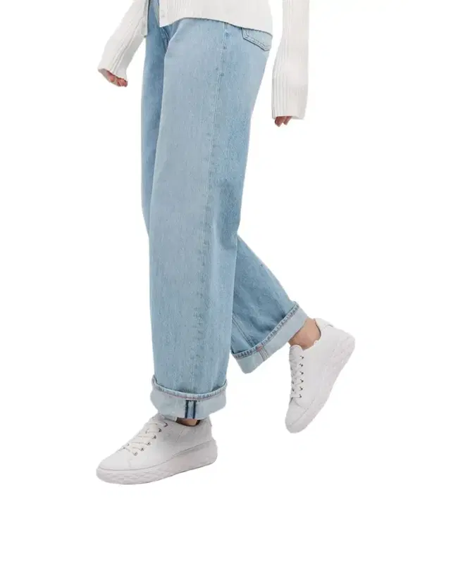 Diamond Leather Low-Top Sneakers