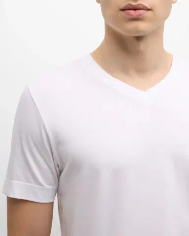 CDLP Men's V-Neck T-Shirt | Thumbnail 5