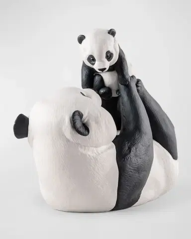 Lladro Mommy Panda | Thumbnail 3