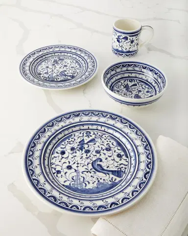 Neiman Marcus Pavoes Dinner Plates | Thumbnail 2