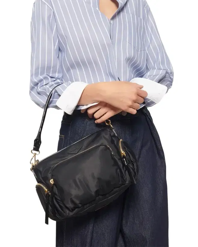 Chelsea Small Crossbody Bag