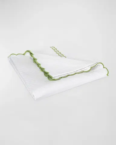 Matouk Classic Chain Scallop Matelasse King Coverlet | Thumbnail 3 Matouk Classic Chain Scallop Matelasse King Coverlet | Thumbnail 3