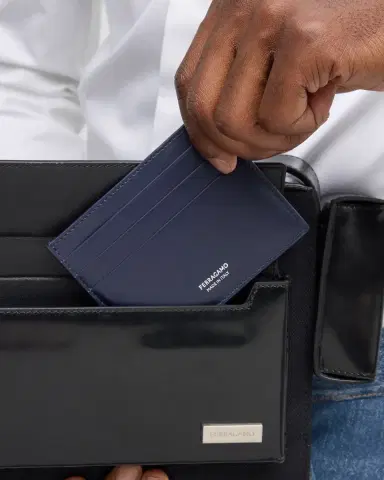 Ferragamo Men's Classic Hammered Leather Card Holder | Thumbnail 2