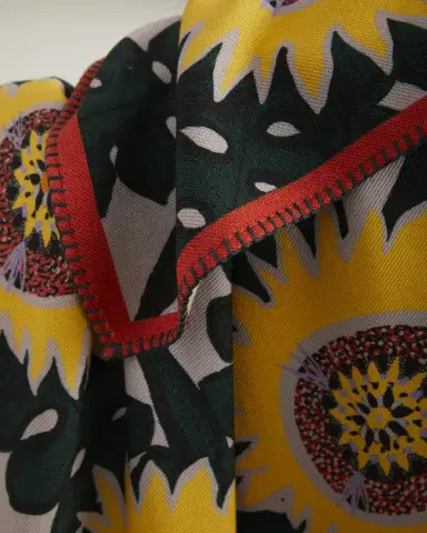 Christian Lacroix Soleils Osier Throw | Thumbnail 2