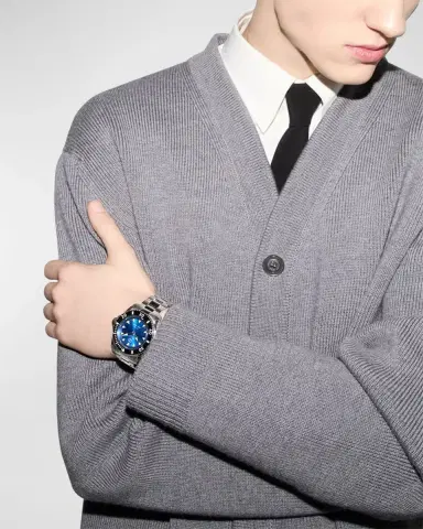 Gucci Dive Stainless Steel Watch, 40mm | Thumbnail 2