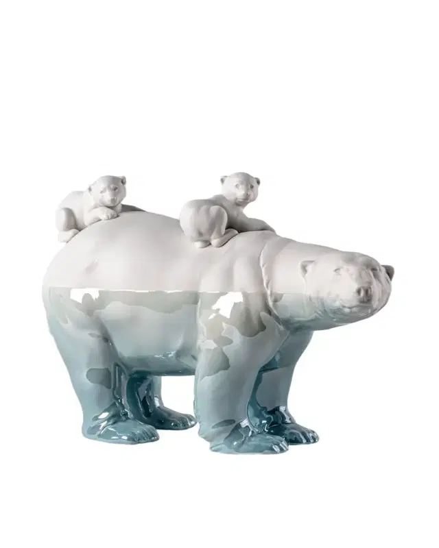 Lladro Mummy Bear and Babies Underwater Sculpture