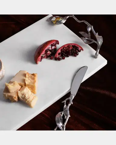 Michael Aram Pomegranate Silver & Gold Cheeseboard with Spreader | Thumbnail 4 Michael Aram Pomegranate Silver & Gold Cheeseboard with Spreader | Thumbnail 4