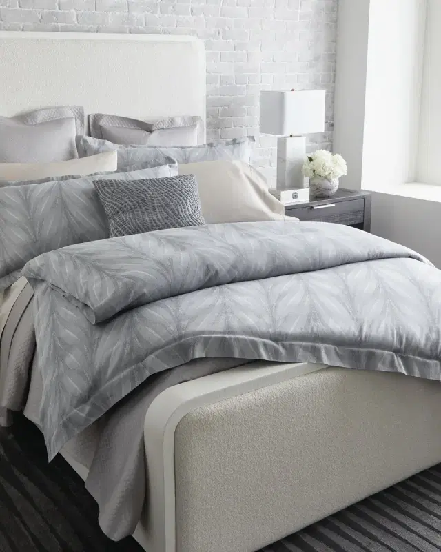 Sferra Piuma King Duvet