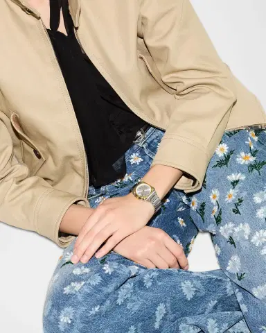 Gucci Two-Tone Stainless Steel G-Flat 30mm Bracelet Watch | Thumbnail 2 Gucci Two-Tone Stainless Steel G-Flat 30mm Bracelet Watch | Thumbnail 2
