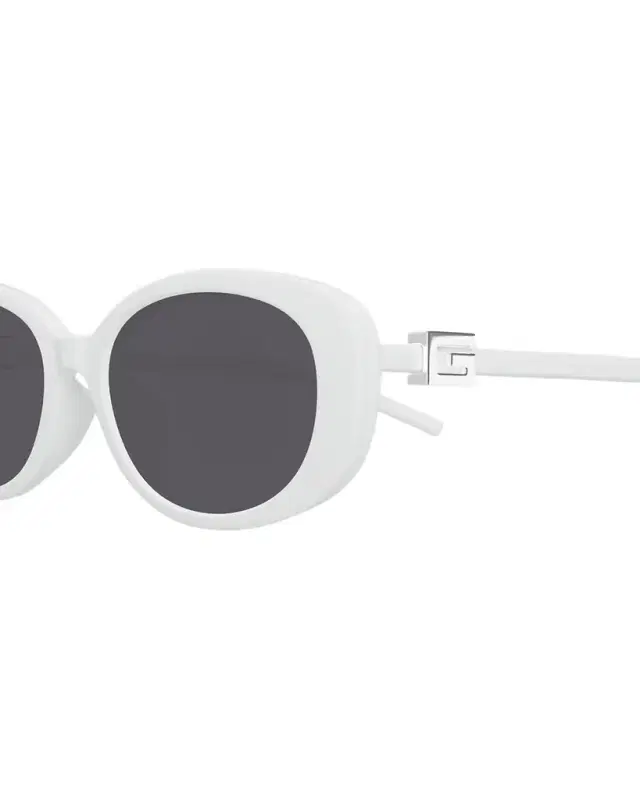 Gucci Plastic Cat-Eye Sunglasses