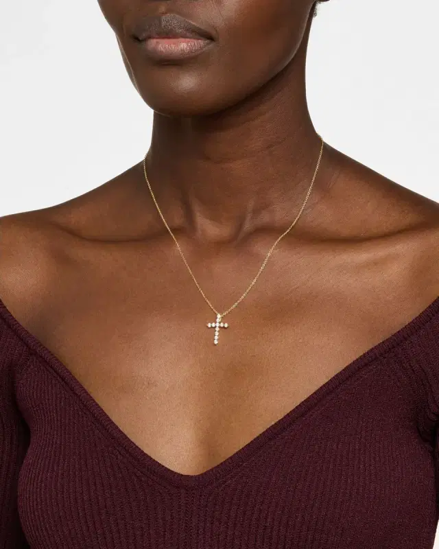 18K Yellow Gold Diamond Cross Pendant, 0.66tcw