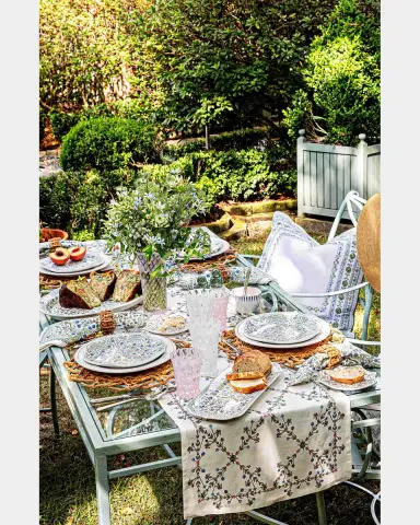 Juliska Villa Seville 12" Serving Bowl | Thumbnail 2