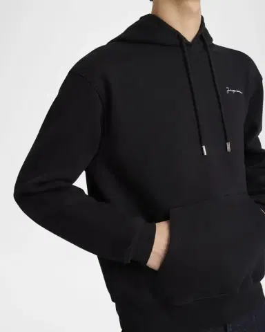 Jacquemus Men's Brode Embroidered Logo Hoodie | Thumbnail 5